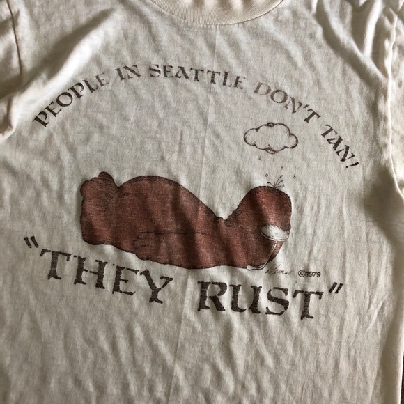 Vintage ✨ T-Shirt - Picture 3 of 7